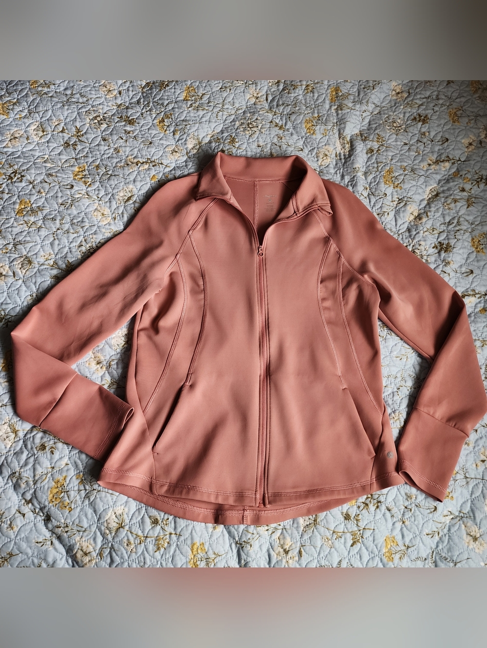 Women's Dusty Rose Full-Zip Active Jacket Layer8 Size Medium Define